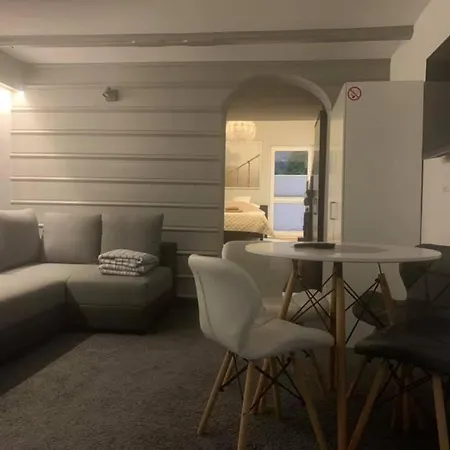 شقة Bukowy Z Basenem شتوروك